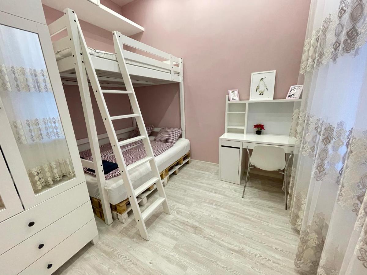 Deluxe Sapphire Residency - 4 Bedrooms Budapeste Exterior foto