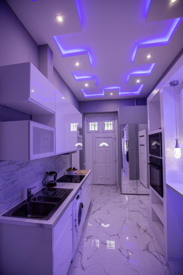 Deluxe Sapphire Residency - 4 Bedrooms Budapeste Exterior foto